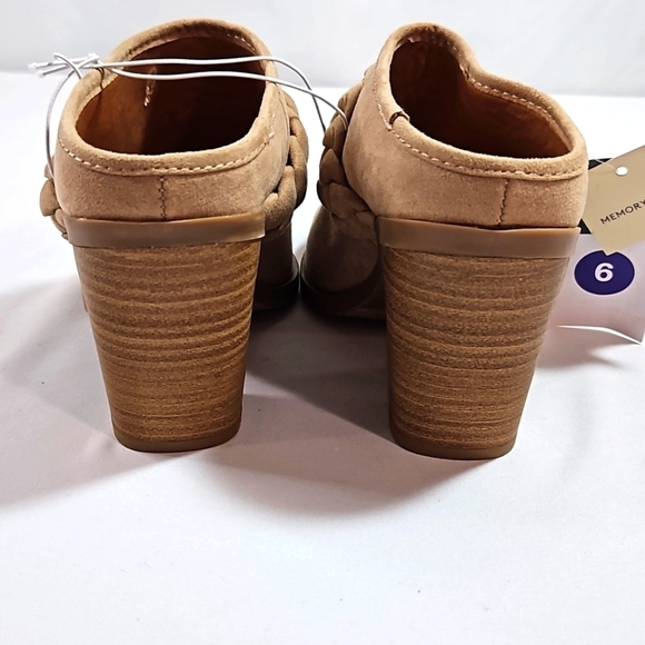 Universal Thread Taupe Clog NWT Sz 6 - Picture 8 of 8